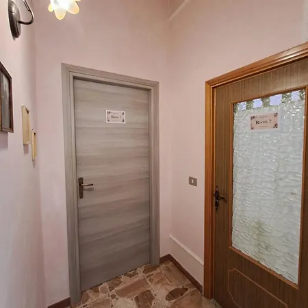 Da Isa - Matrimoniale 民宿